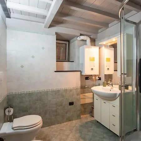 Elegant Two-level With In-room Tub * Genua