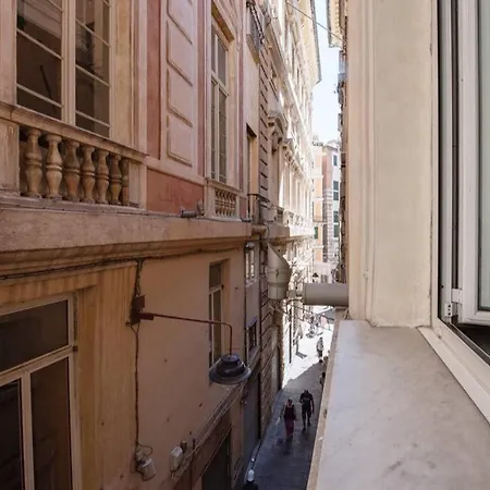 Lägenhet Elegant Two-level With In-room Tub